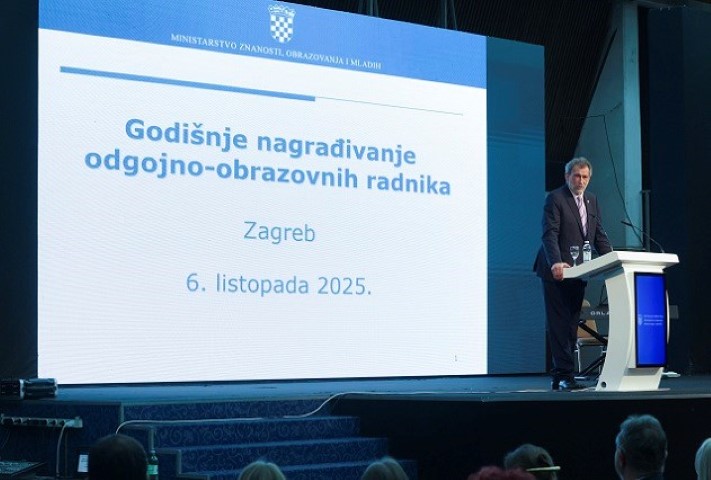 U povodu Dana učitelja nagrađeno 522 učitelja i nastavnika